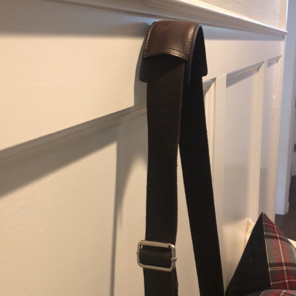 Banana Republic Suede + Leather Laptop/Briefcase/messenger Bag. For Men or Women - Picture 4 of 8